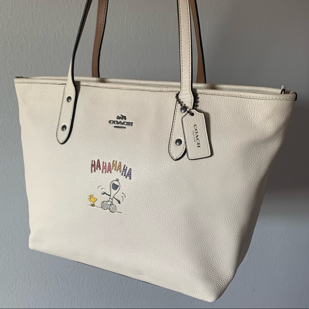 Coach x Peanuts Ivory Pebble Leather City Zip Tote